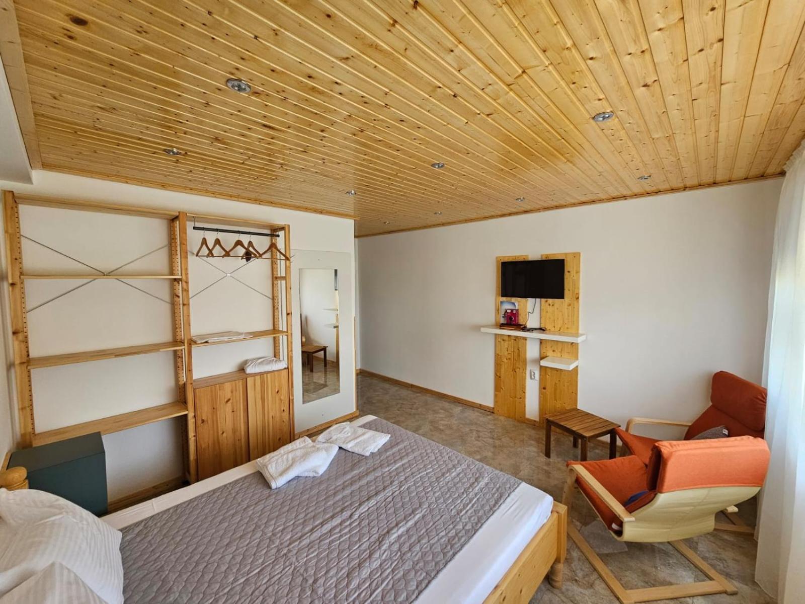 Casuta Noastra - Sulina Hotel Buitenkant foto